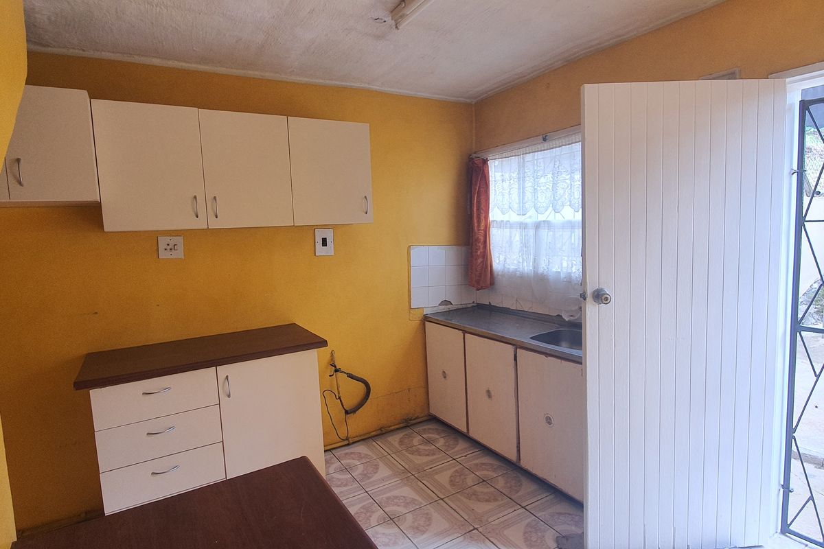 Well Maintained Two Bedroom Home in Lenham for Sale - Photo 5