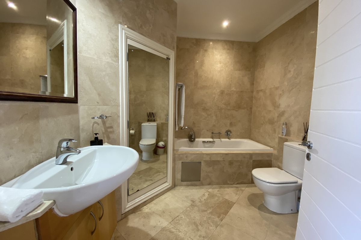 2 bedroom apartment for rent in Umhlanga Rocks - Photo 3