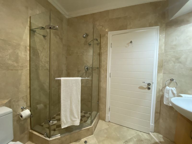 2 bedroom apartment for rent in Umhlanga Rocks - Photo 4