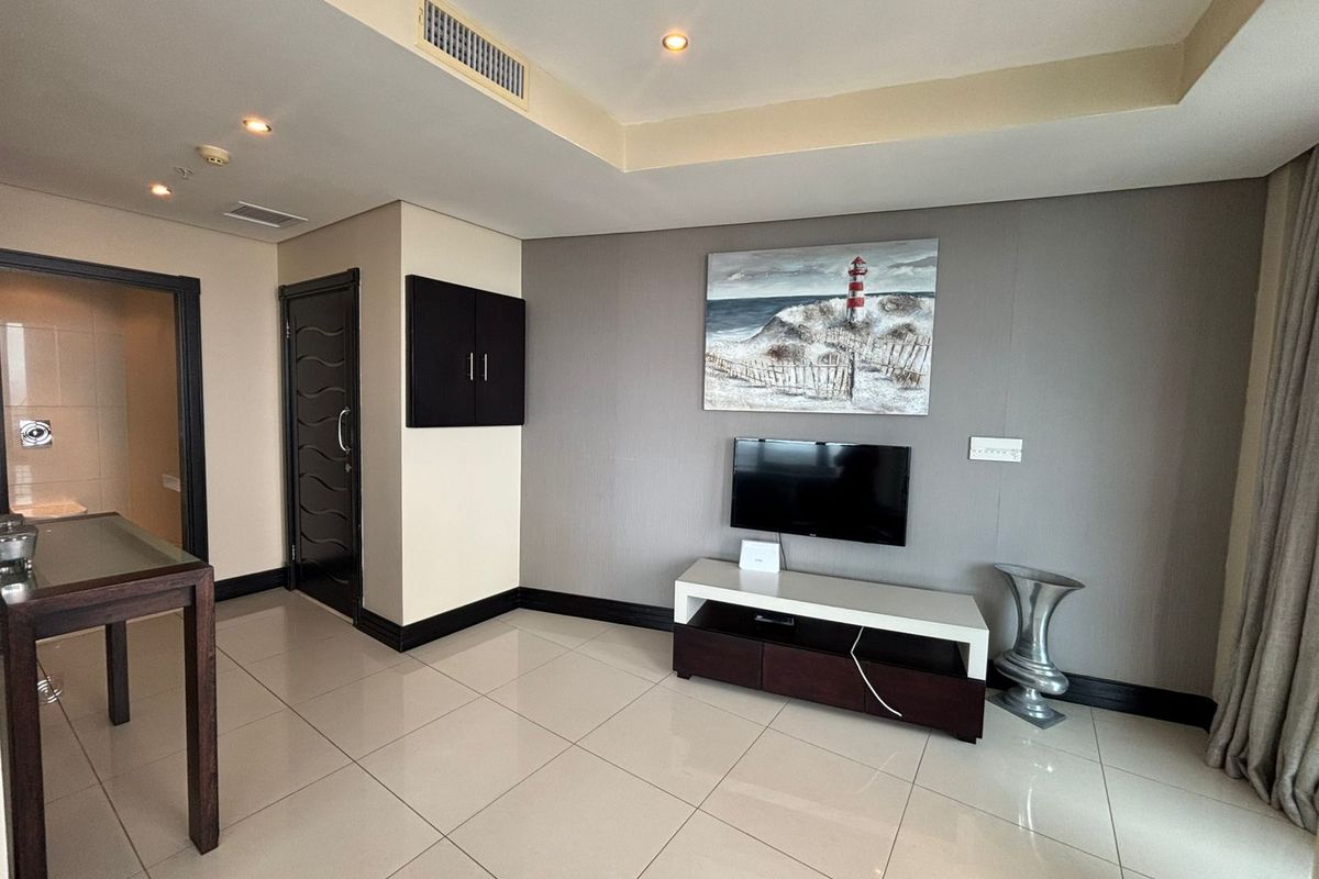 Spacious 1 Bed | 1.5 Bath at The Pearls – Luxury Living in the Heart of Umhlanga - Photo 4