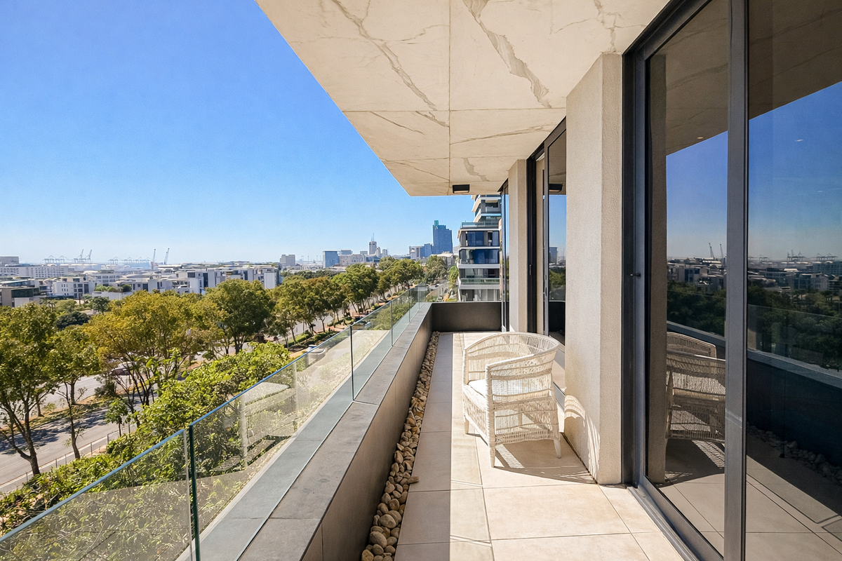 Flexible Luxury Living in Green Point. Penthouse plus Separate Apartment with amazing views! - Photo 3