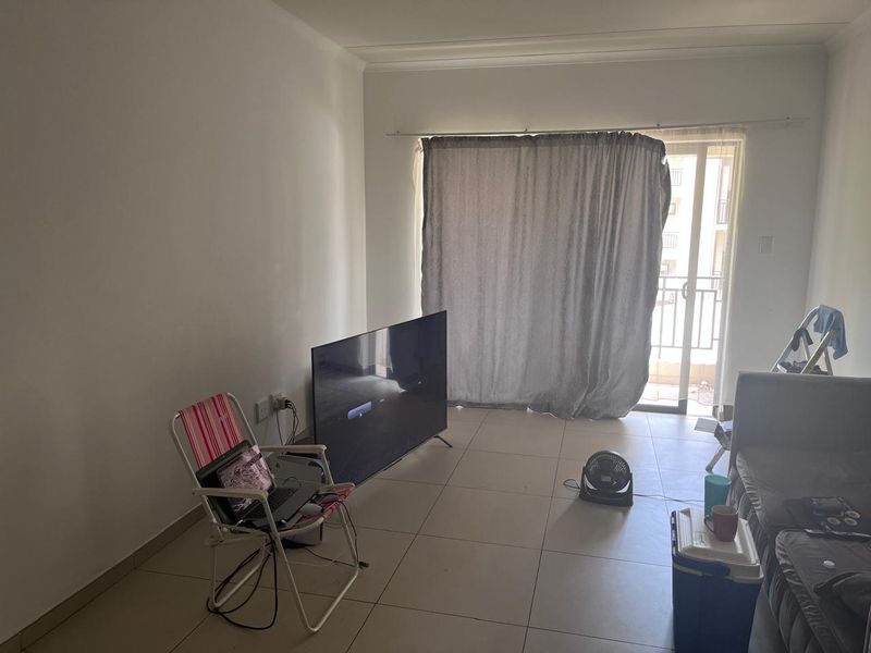 The View Dainfern. 1 Bed 1 Bath - Photo 2