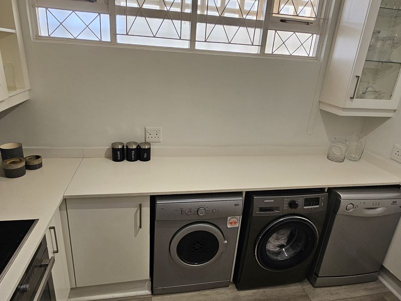 Furnished Three  bedroom for Rental - Photo 9