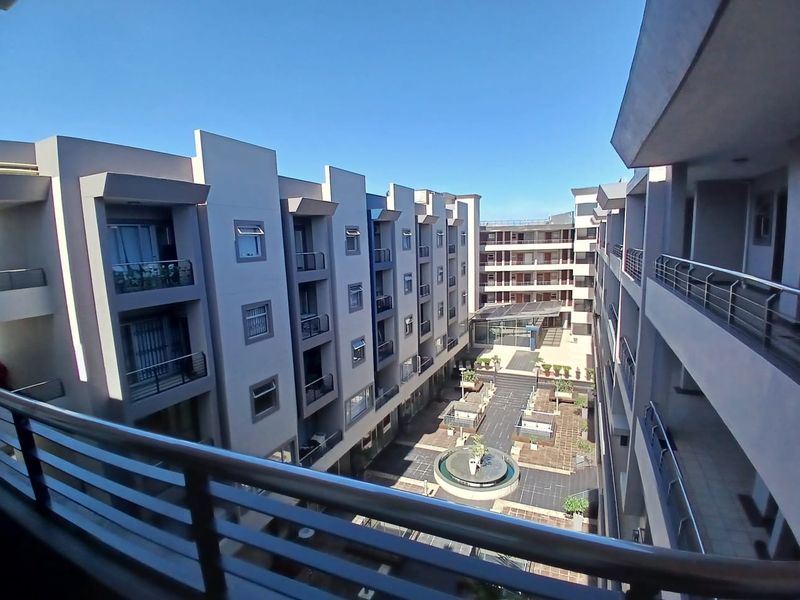 Apartment For Sale In Umhlanga - Photo 2