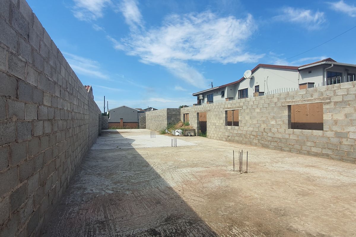 Unlock Possiblities - Versetile Vacant Land Ideal for Homes or Commercial Use - Photo 4