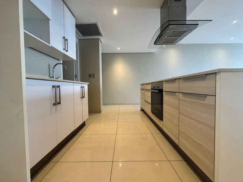 Spacious 2-Bedroom Apartment For Sale In Umhlanga Ridge. - Photo 5