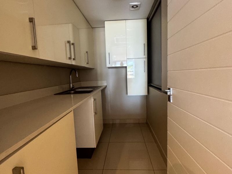 Spacious 2-Bedroom Apartment For Sale In Umhlanga Ridge. - Photo 9