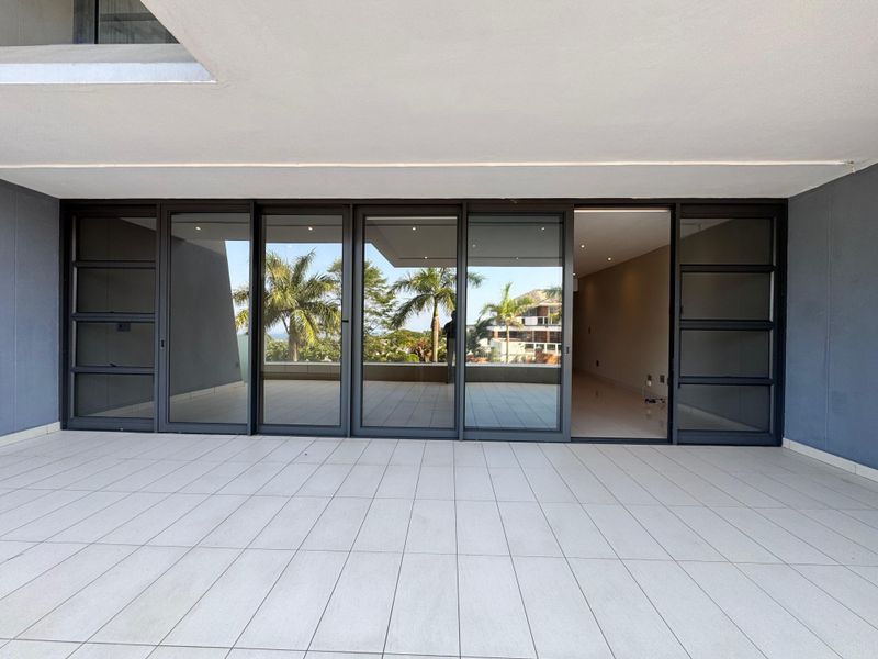 Spacious 2-Bedroom Apartment For Sale In Umhlanga Ridge. - Photo 6