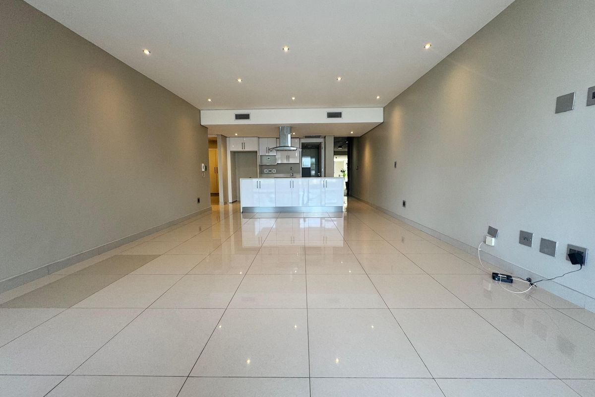 Spacious 2-Bedroom Apartment For Sale In Umhlanga Ridge. - Photo 2