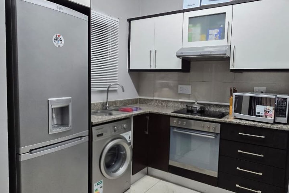 The Perfect Investment-Prime Property - Photo 4