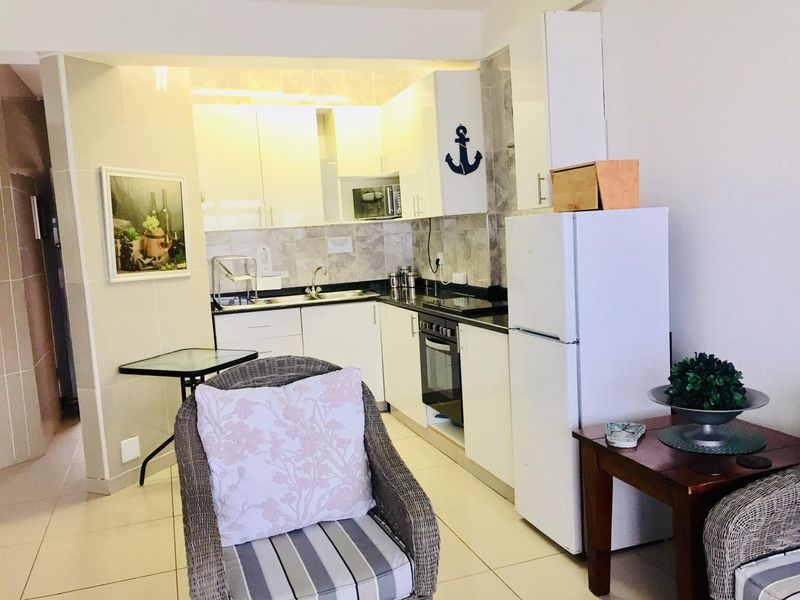 Apartment For Sale In Amanzimtoti - Photo 6
