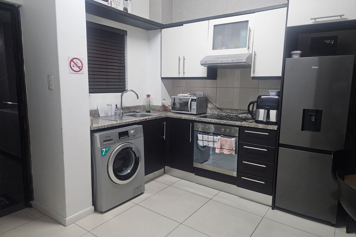 Prime Property presents Urban Park unit not to be missed out for sale - Photo 2