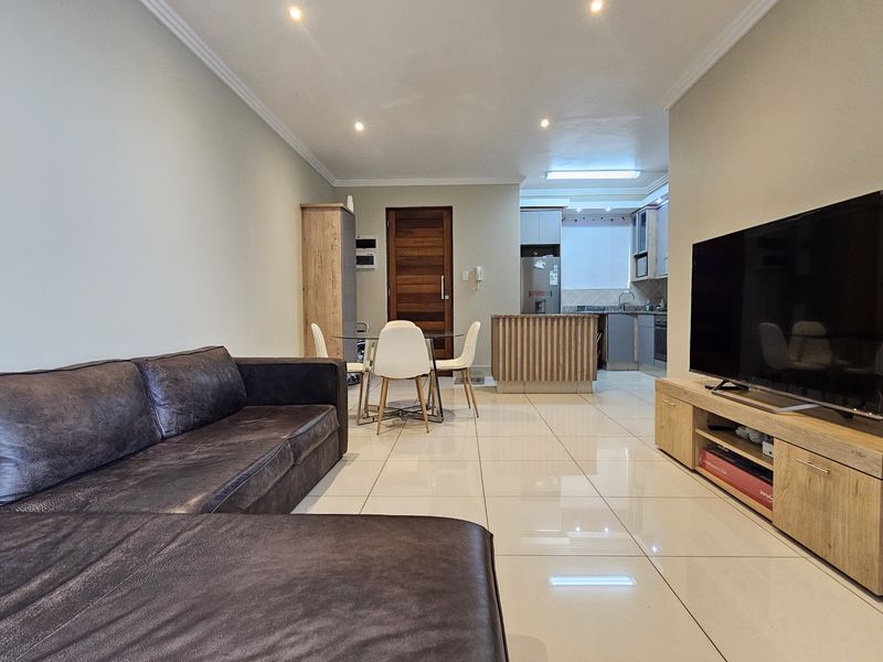 Welcome to One on Herrwood — Your Coastal Haven in Umhlanga Ridge - Photo 6