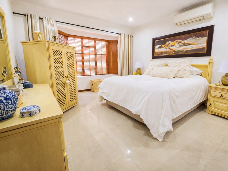 Townhouse For Sale In Margate - Photo 10