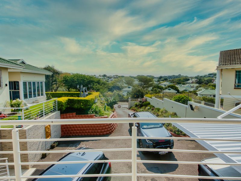 Live The Luxury Lifestyle in This 4 Bedroom Home including a Pool and Entertainment Section - Photo 5