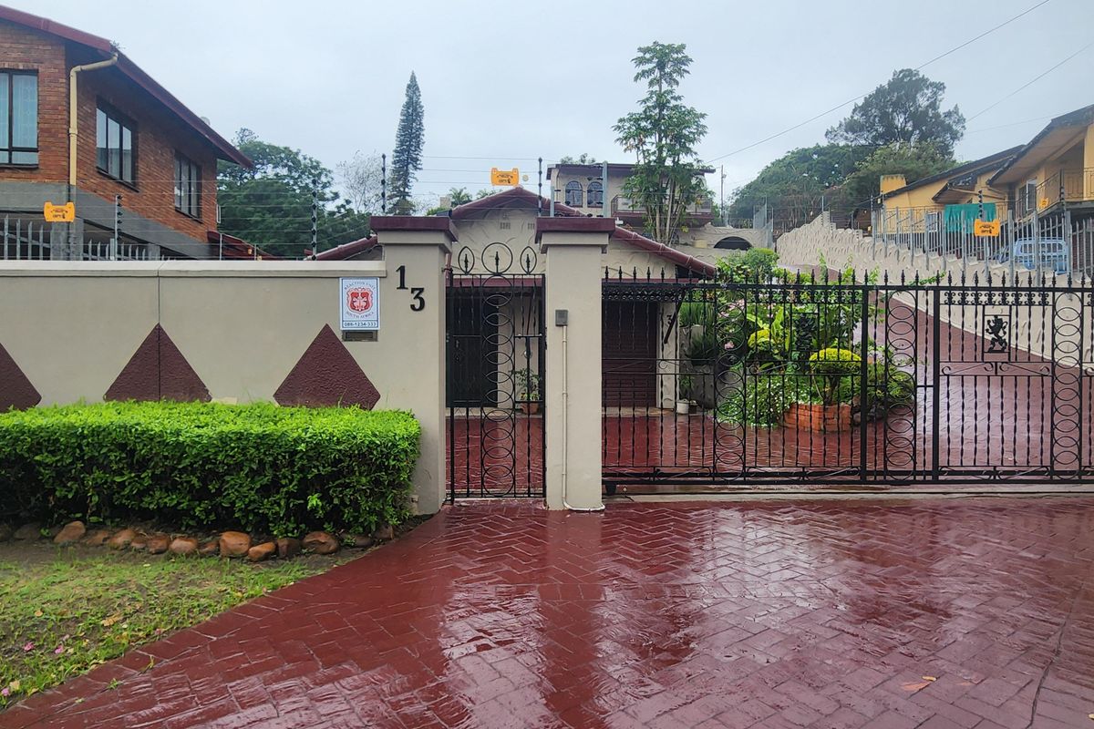 House for sale - Photo 3