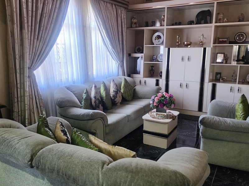 House for sale - Photo 6