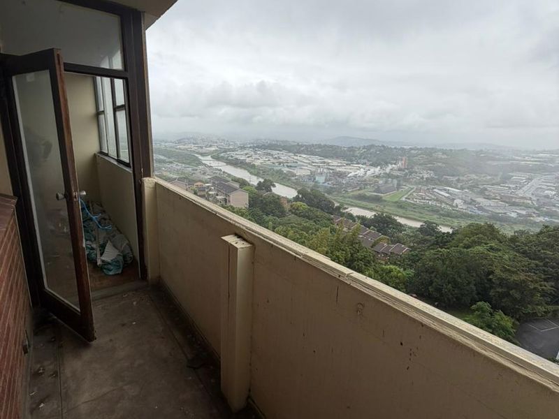 Spacious 1-Bedroom Apartment For Sale In Morningside. - Photo 10