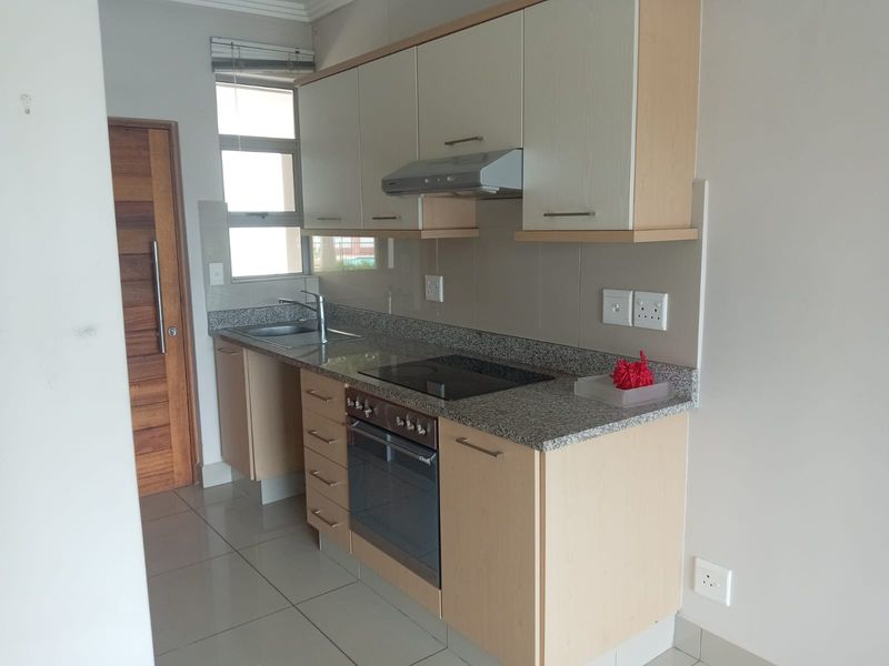 Prime  Property Presents A Stunning Two Bedroom Apartment For Sale Zero Transfer Duty - Photo 4