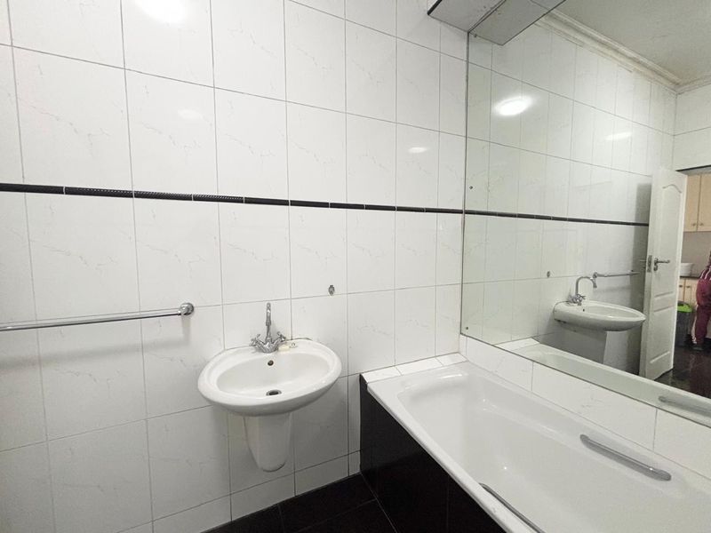 3 Bedroom Apartment Available to Rent in Umhlanga Ridge - Photo 6