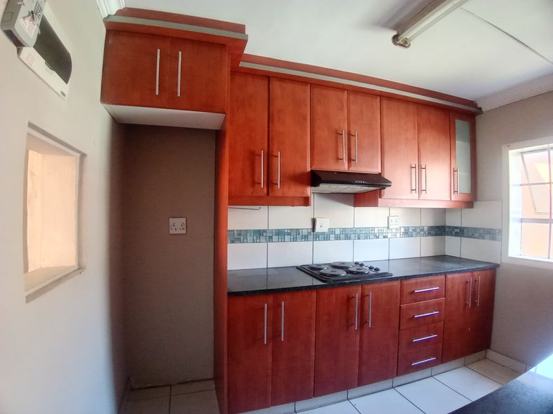 3 Bed-Flat for Sale, Oaklands, Verulam - Photo 10