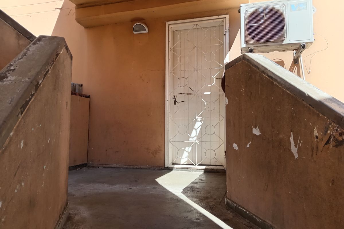 3 Bed-Flat for Sale, Oaklands, Verulam - Photo 2