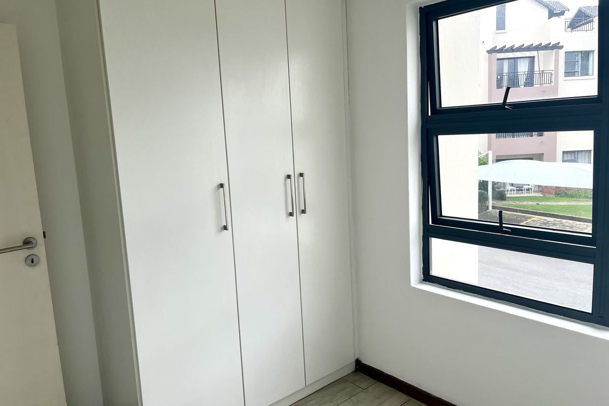 2 Bed 1 Bath. At the View Dainfern - Photo 4