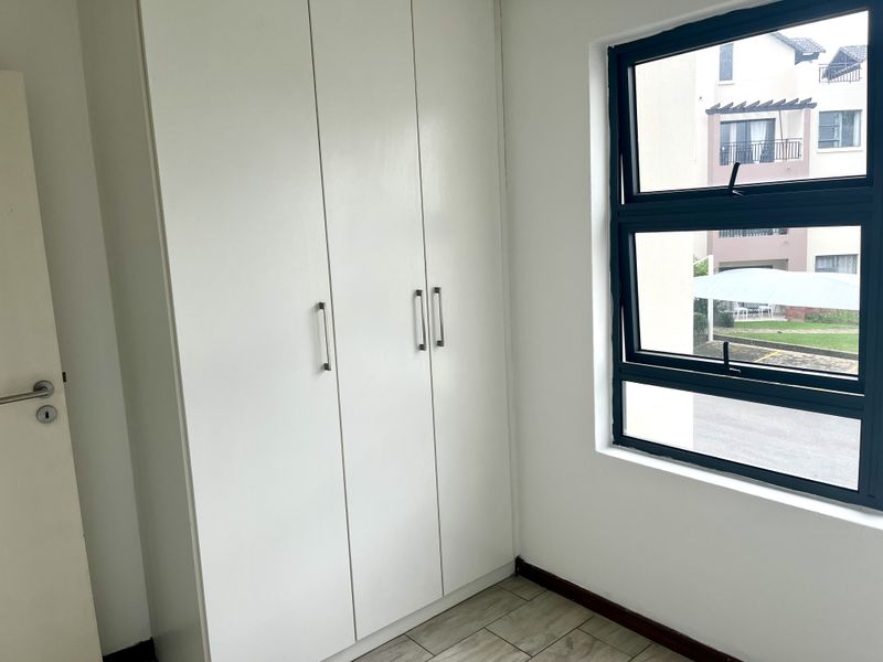 2 Bed 1 Bath. At the View Dainfern - Photo 4