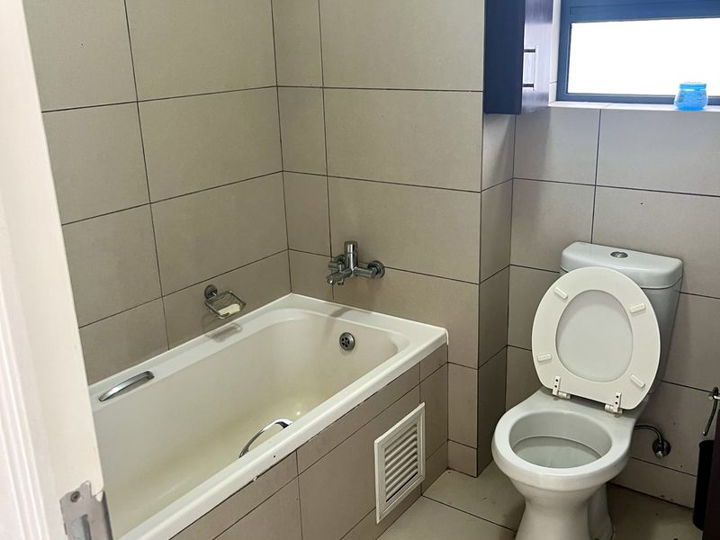 2 Bed 1 Bath. At the View Dainfern - Photo 7