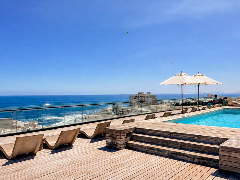 Executive Coastal Living at Station House. 2 Bed, 2 Bath with Premium Amenities in Sea Point. - Photo 4