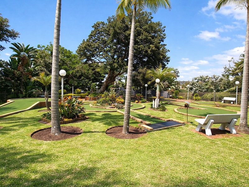 Apartment For Sale In Margate - Photo 4