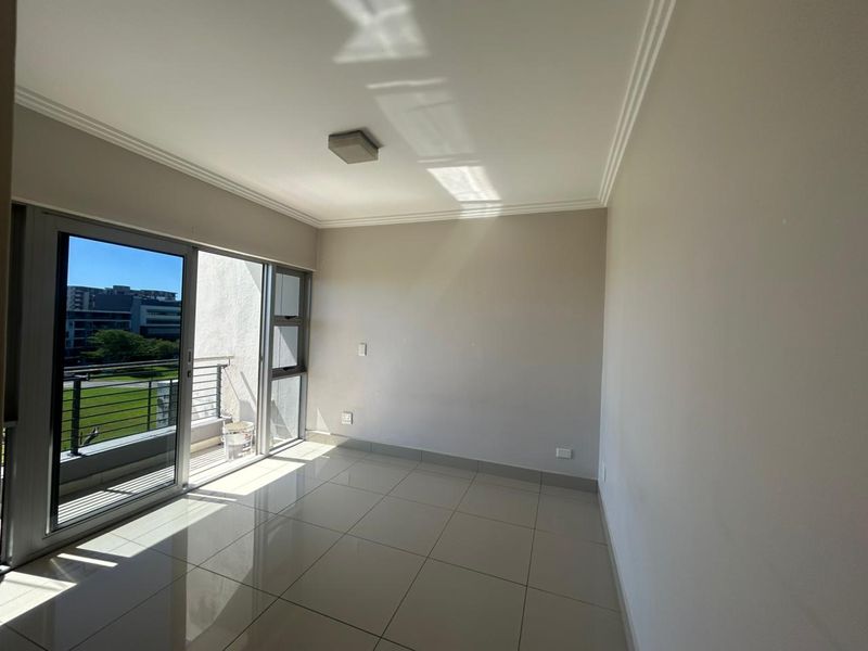 Modern 2 Bedroom, 2 Bathroom Apartment for Sale in Umhlanga Ridge - Photo 8
