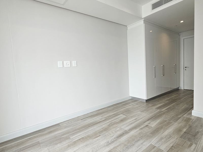 Welcome to Oceans Residence — where contemporary elegance meets coastal serenity. - Photo 9