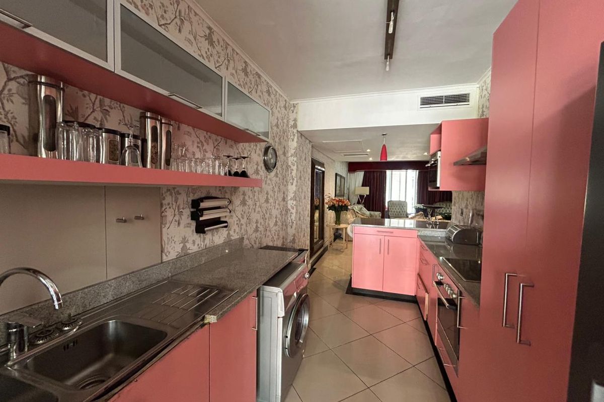 Stylish 2 Bedroom, 2 Bathroom Apartment with Dual Balconies in Umhlanga - Photo 4