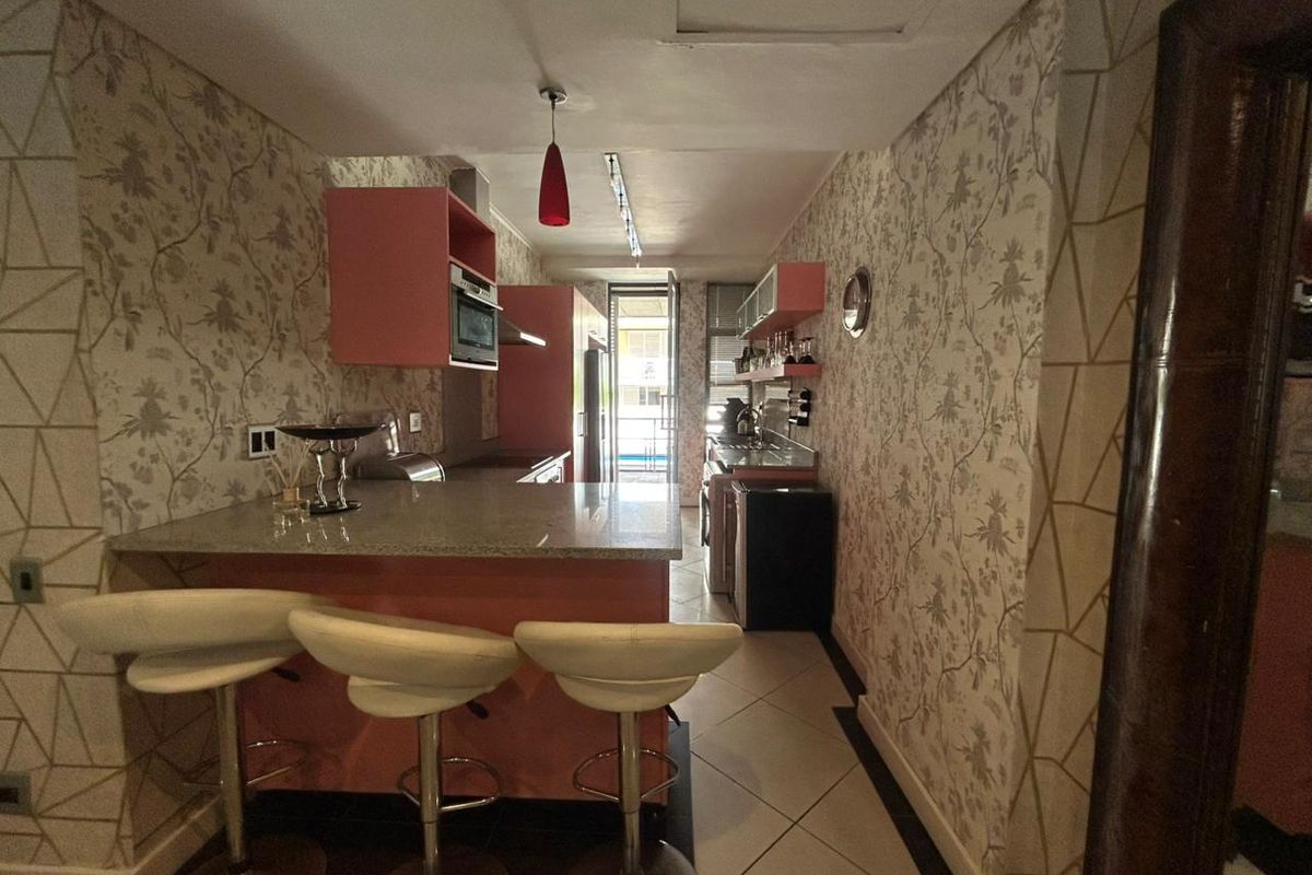 Stylish 2 Bedroom, 2 Bathroom Apartment with Dual Balconies in Umhlanga - Photo 3