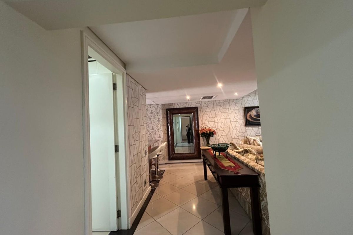 Stylish 2 Bedroom, 2 Bathroom Apartment with Dual Balconies in Umhlanga - Photo 2