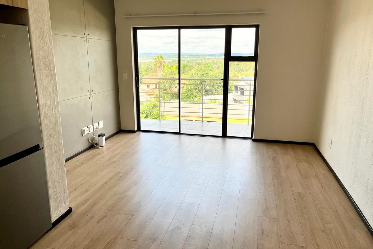 2 Bedrooms 2 Bathrooms - Photo 3