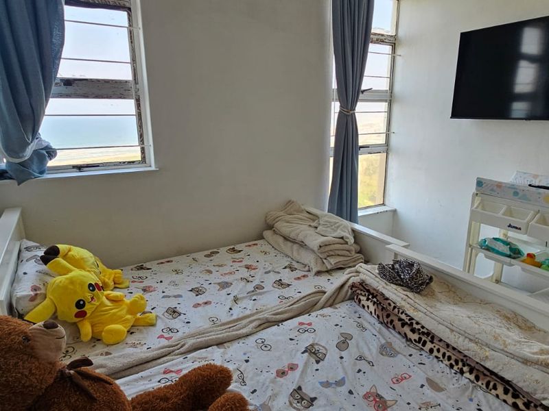 Spacious 3-Bedroom Apartment For Sale. - Photo 8