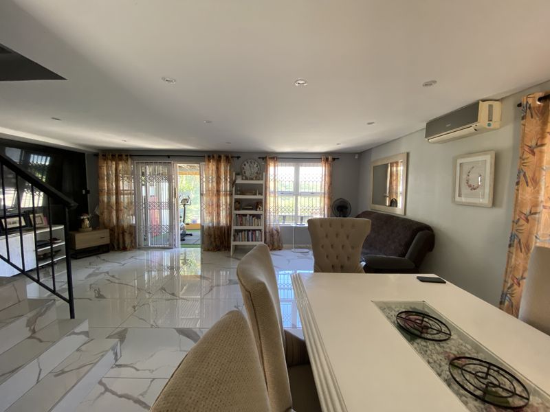 3 Bedroom Townhouse For Sale In Sherwood - Photo 3