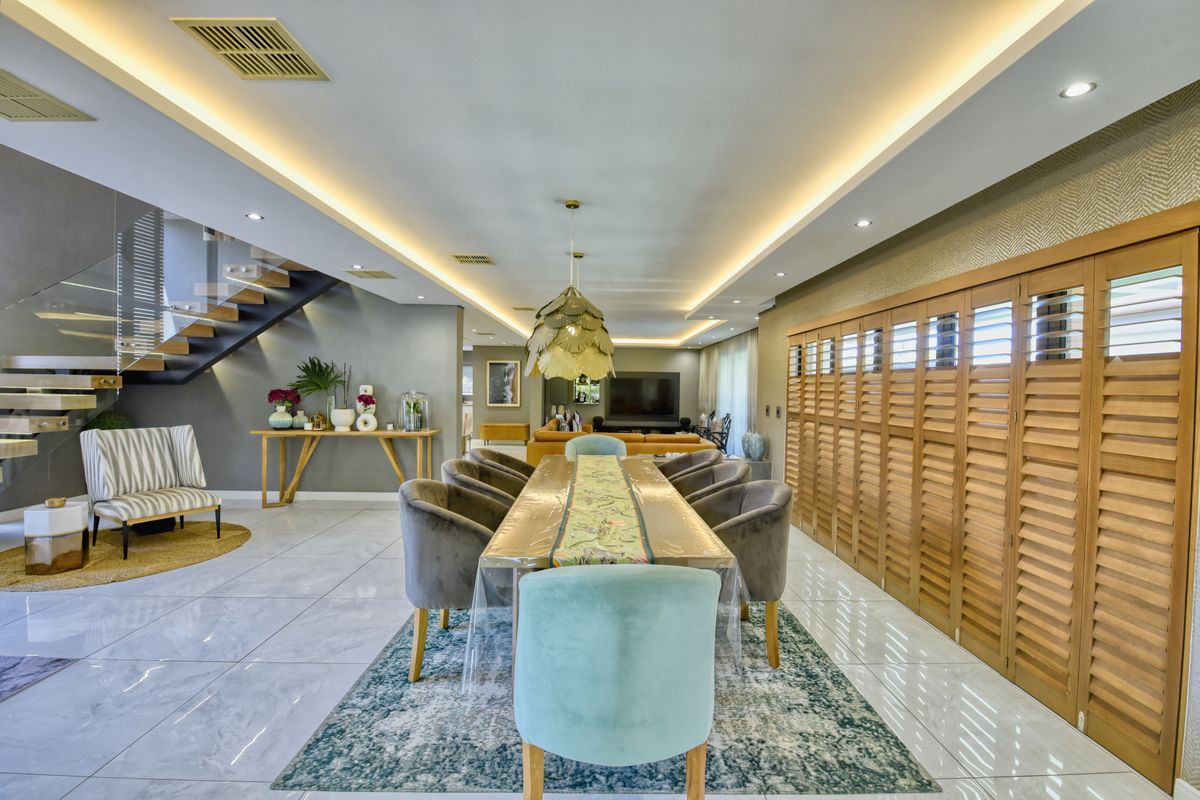 House For Sale In Umhlanga - Photo 2