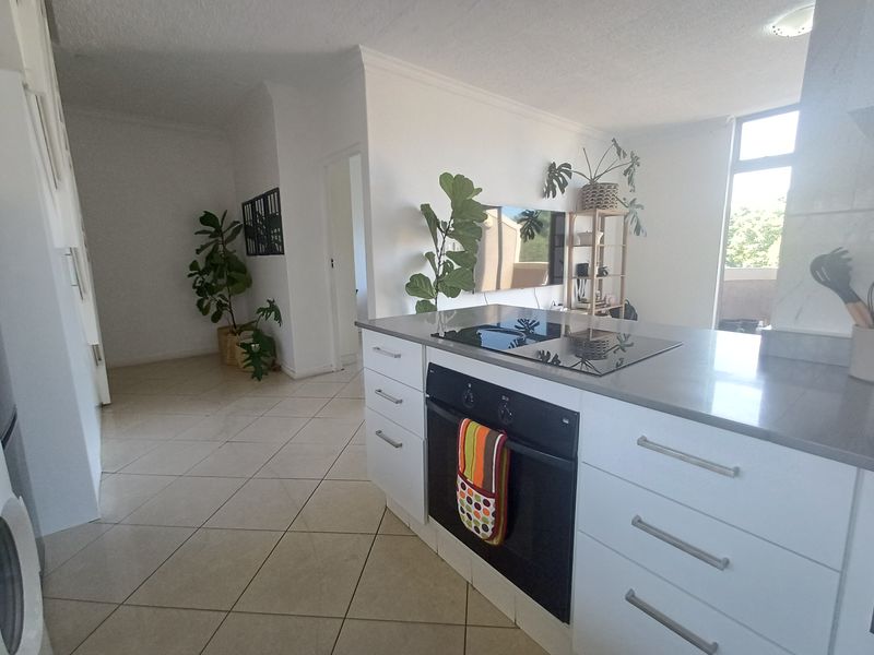 Beautiful 3 bedroom loft apartment with 2 bath 2 parking available for rent in Umhlanga Ridge - Photo 7