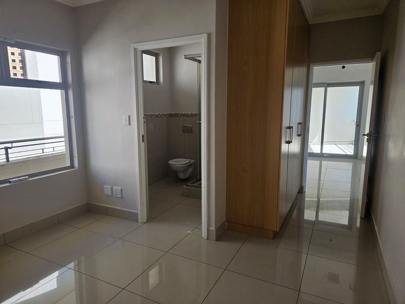 Prime Property presents Central Park apartment for sale - Photo 10