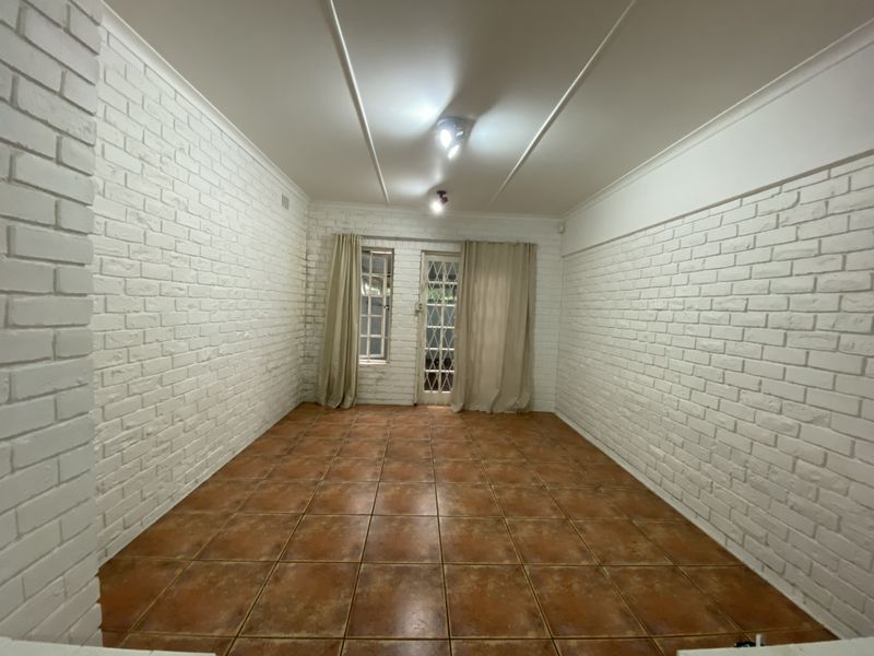 4 Bedroom House For Sale In Westville - Photo 9