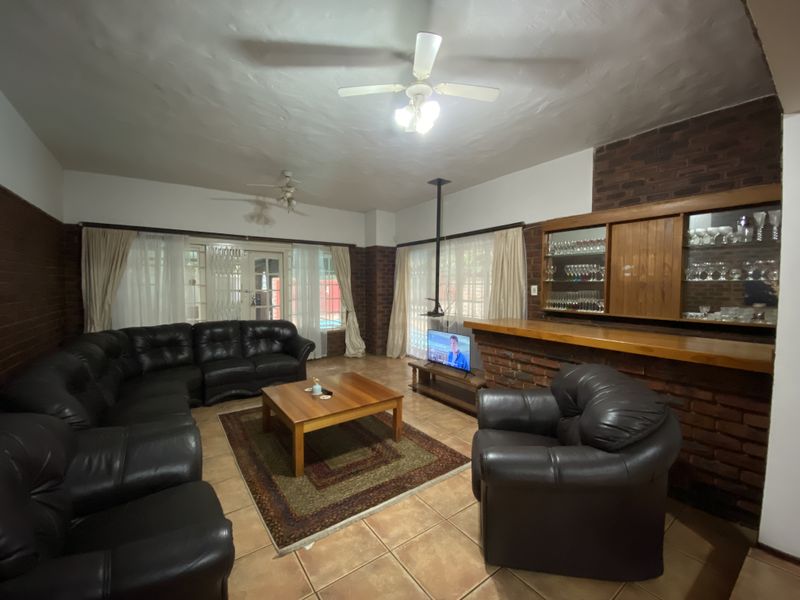 4 Bedroom House For Sale In Westville - Photo 7