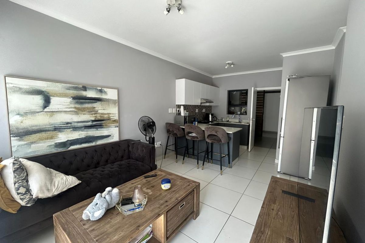 Modern two bedroom Apartment - Photo 4