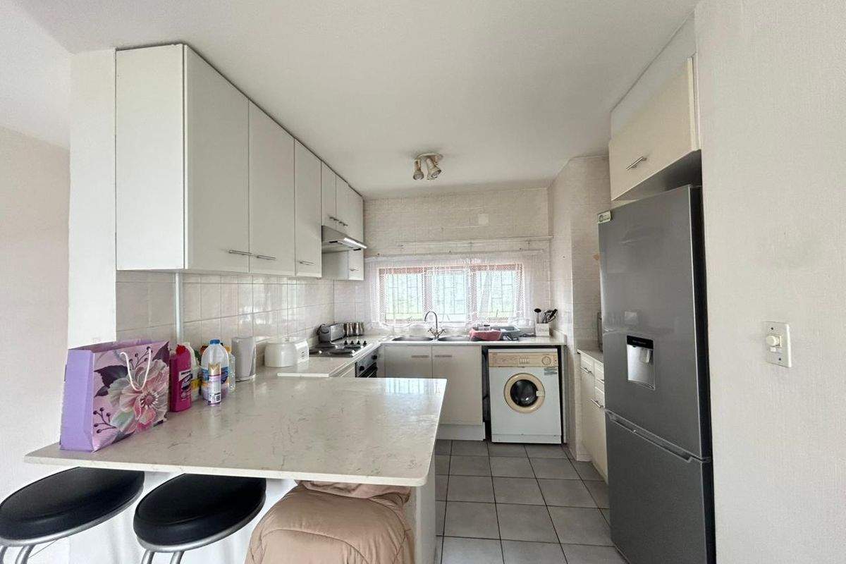 Experience Coastal Living at It's Finest in Umhlanga - Photo 5