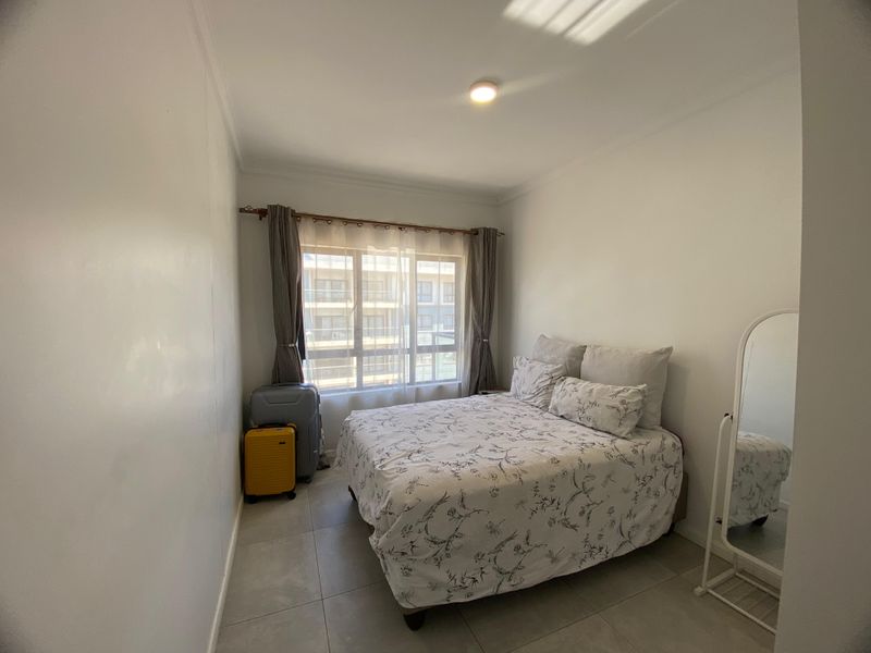 Modern two bedroom Apartment - Photo 9