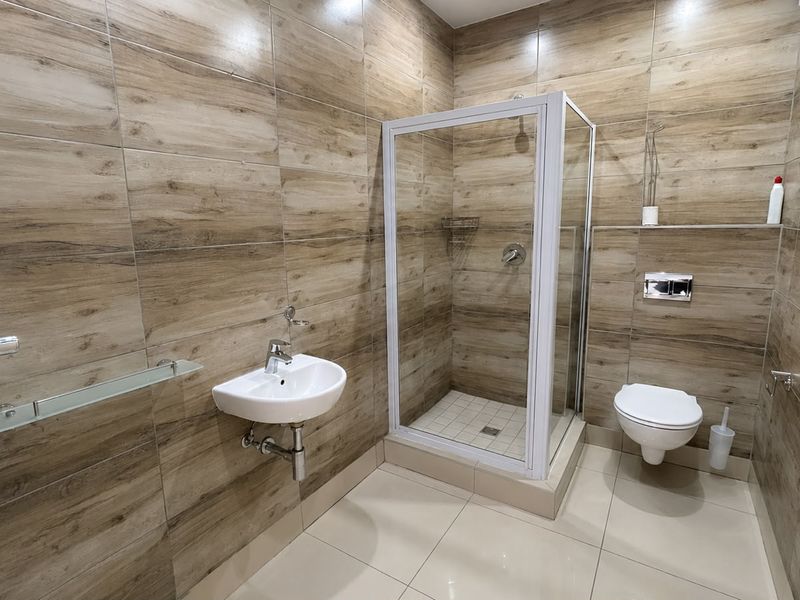 Modern 1 Bed Apartment To Rent | Unfurnished | Prime Location - Photo 6