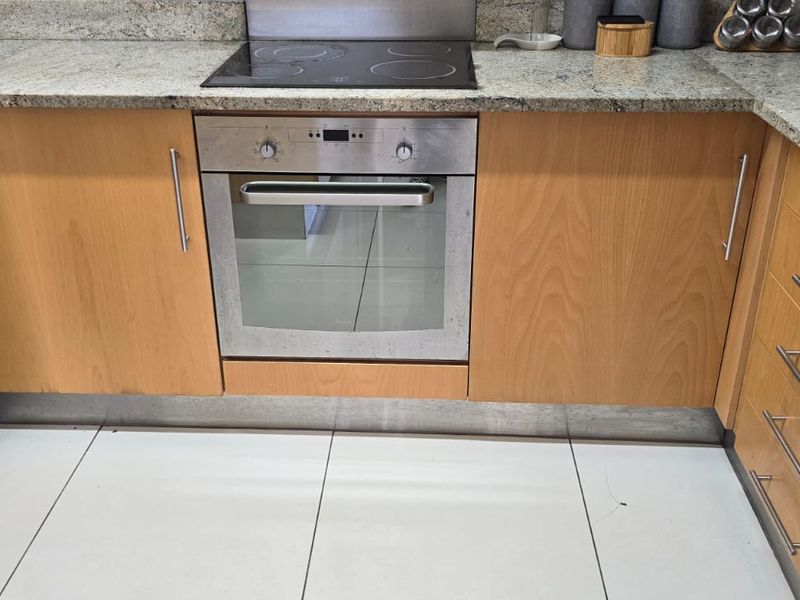 Beautiful 1 Bedroom in Umhlanga Central - Photo 3
