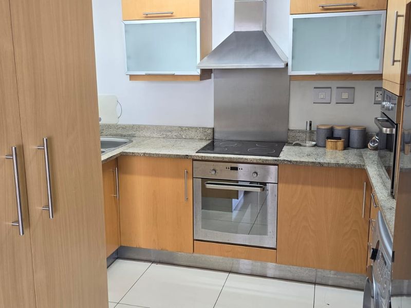 Beautiful 1 Bedroom in Umhlanga Central - Photo 2